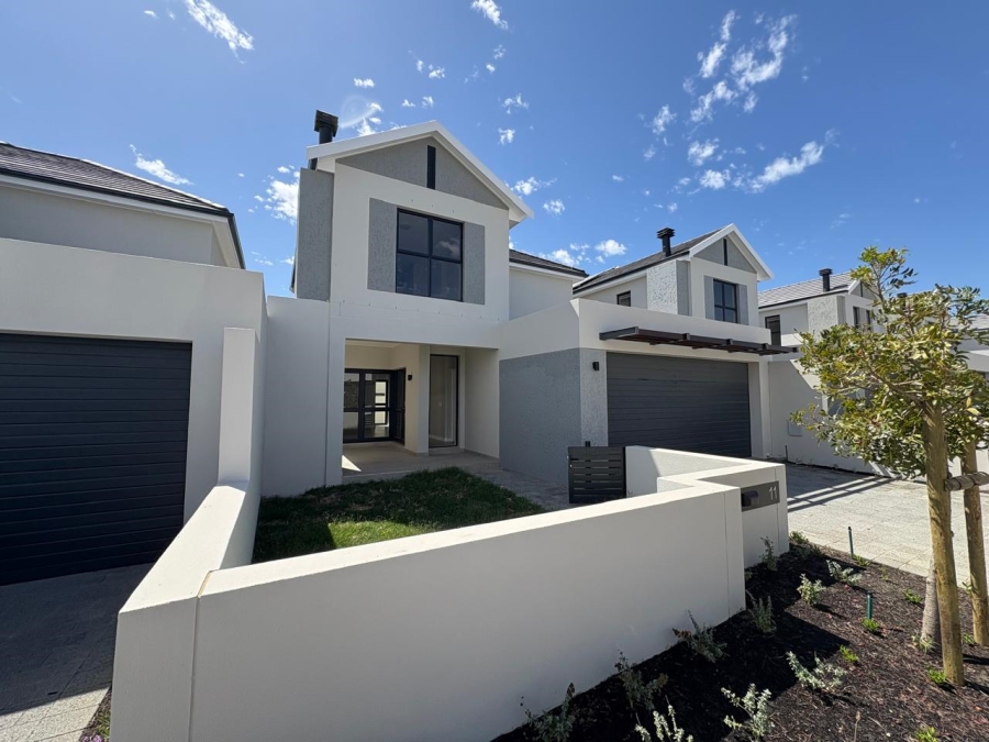 To Let 3 Bedroom Property for Rent in Groot Phesantekraal Estate Western Cape